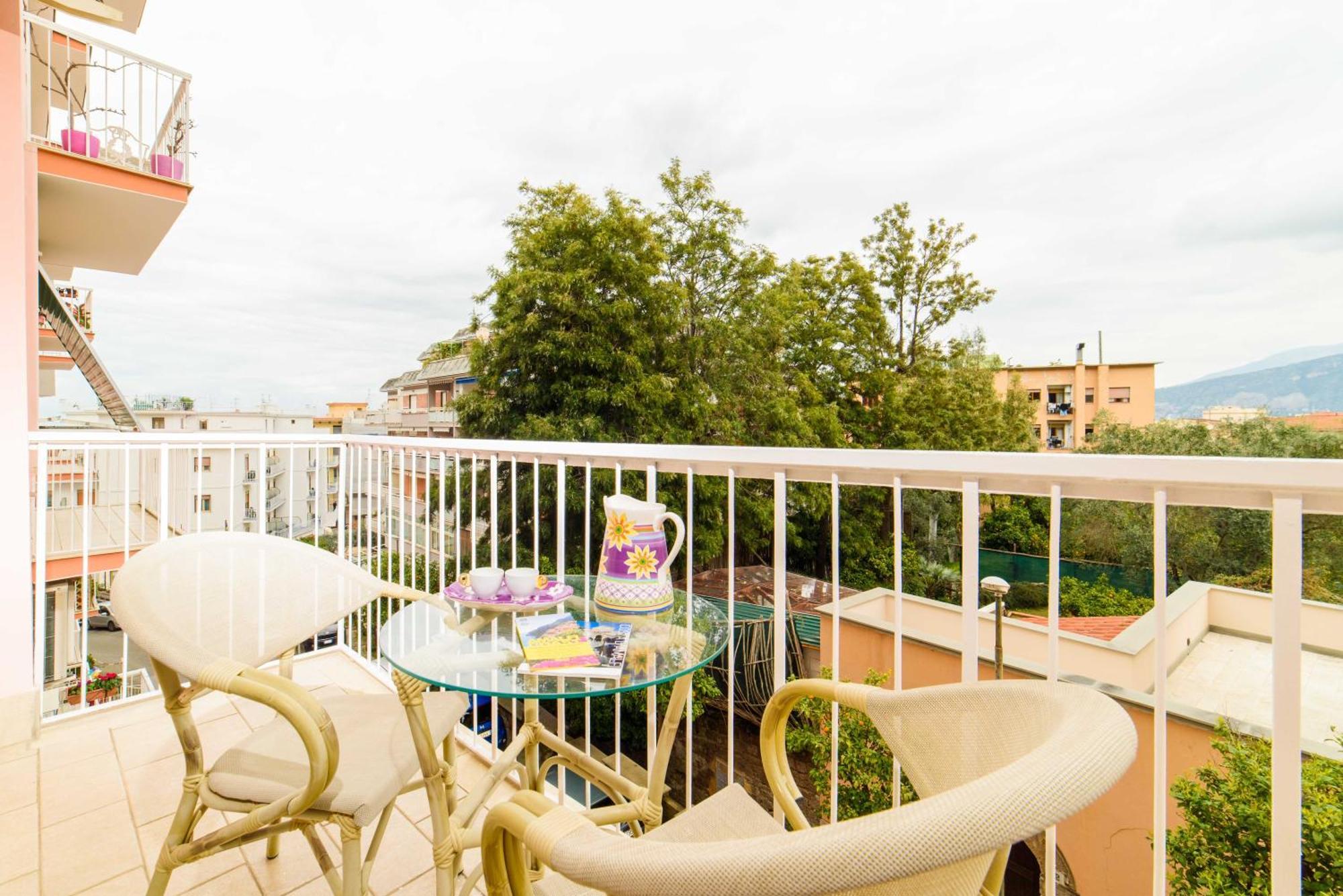Estate4Home - L'Onda Viola Sorrento Ngoại thất bức ảnh